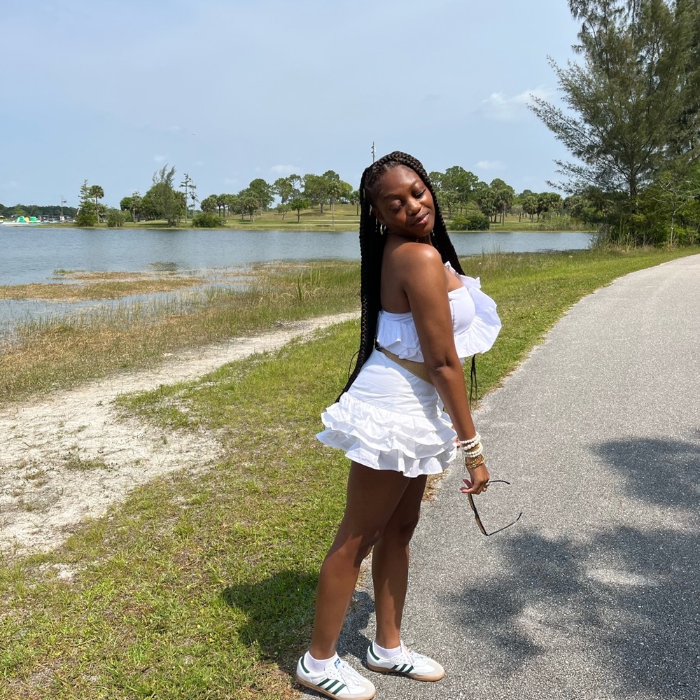 White Ruffled Body Suit - Picture 3 of 3